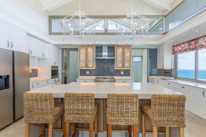 5 Bedroom Property for Sale in Pinnacle Point Golf Estate Western Cape
